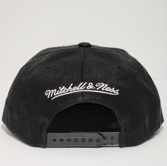 Mitchell & Ness Brooklyn Nets Snapback Cap NBA In Your Face Embroidered Hat - Picture 8 of 13